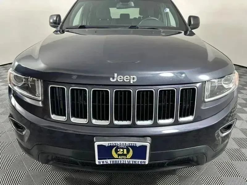 Used 2015 Jeep Grand Cherokee Laredo w/ Quick Order Package 23E AWD/4WD image 3
