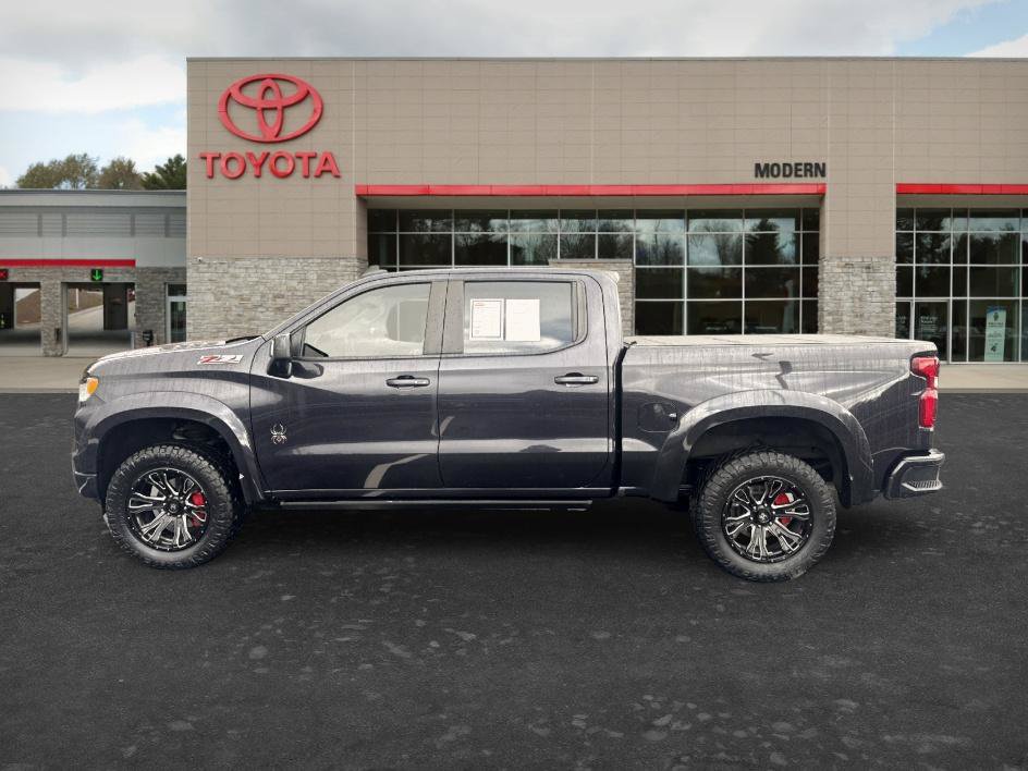 Used 2022 Chevrolet Silverado 1500 RST AWD/4WD image 7