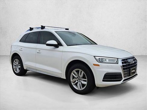 Used 2020 Audi Q5 2.0T Premium w/ Convenience Package AWD/4WD image 3