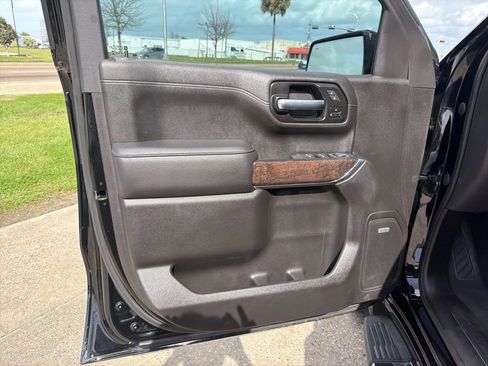 Used 2021 GMC Sierra 1500 Denali w/ Driver Alert Package II image 13