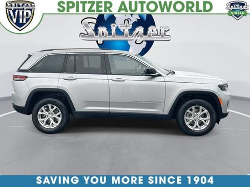 Used 2023 Jeep Grand Cherokee Limited AWD/4WD image 10