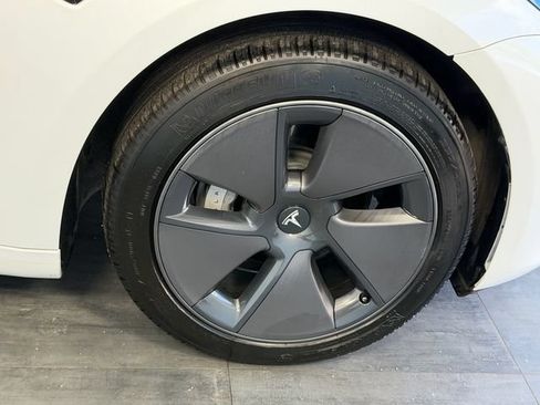 Used 2023 Tesla Model 3 Standard Range RWD image 15