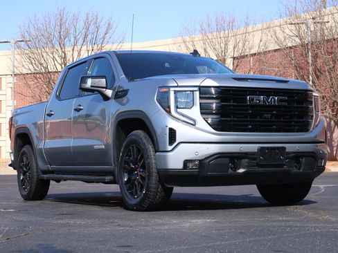 Used 2024 GMC Sierra 1500 Elevation w/ Elevation Premium Package image 1