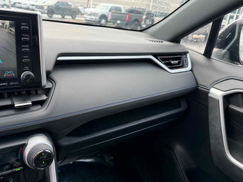 Used 2020 Toyota RAV4 XSE image 22
