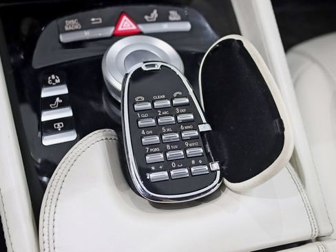 Used 2011 Mercedes-Benz CL 63 AMG image 29