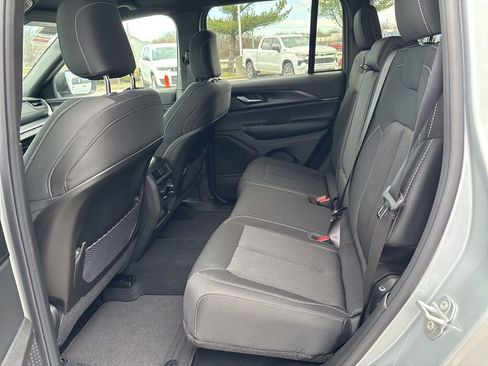New 2026 Jeep Grand Cherokee Laredo AWD/4WD image 41