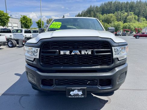 Used 2020 RAM 2500 Tradesman AWD/4WD image 2