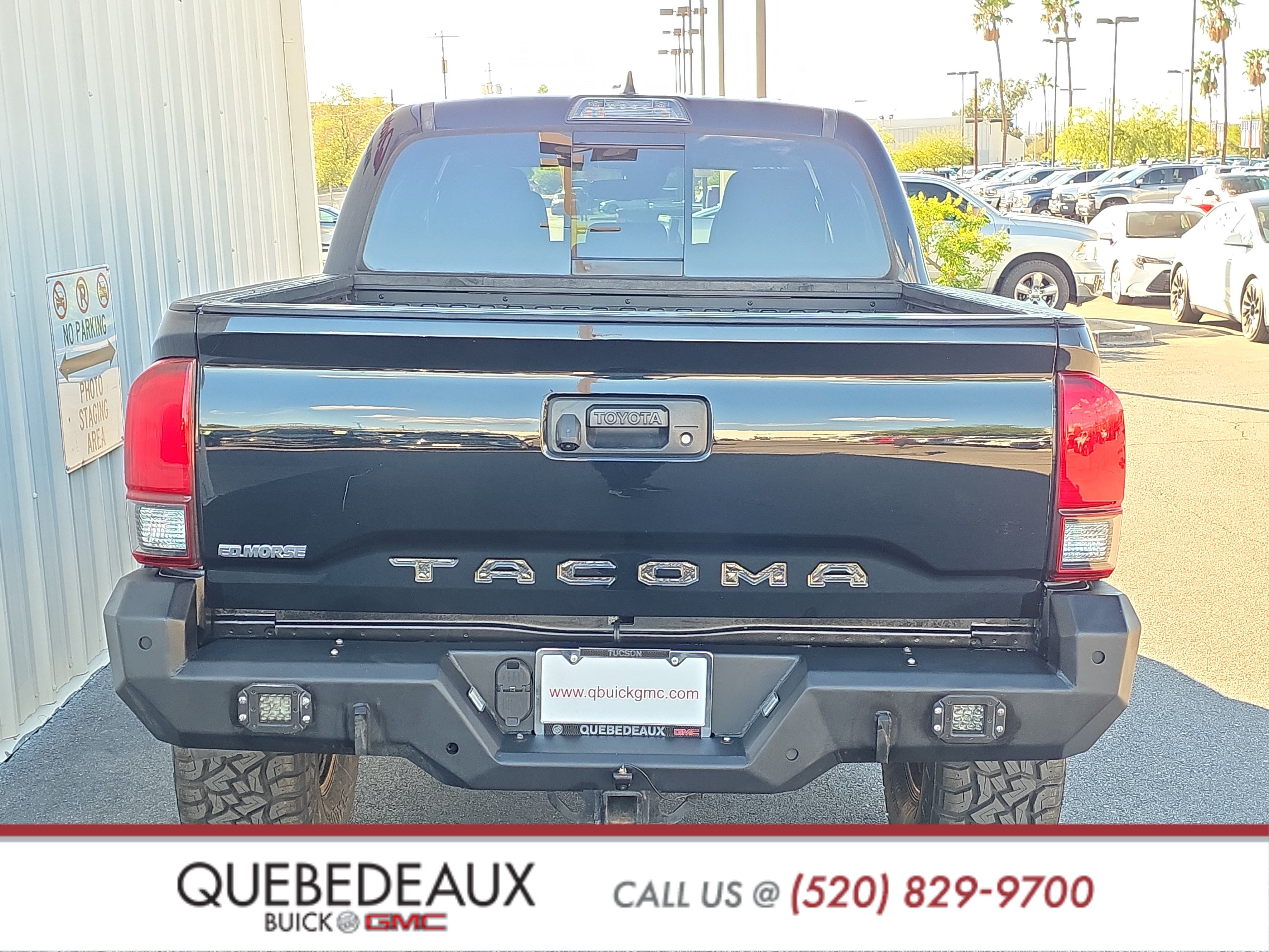 Used 2019 Toyota Tacoma TRD Off-Road AWD/4WD image 7