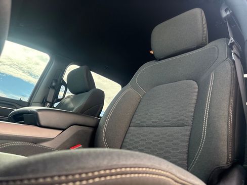 Used 2025 RAM 1500 Lone Star image 10