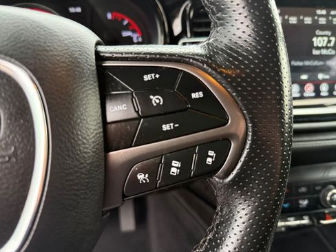 Used 2023 Dodge Durango SXT Launch Edition image 19