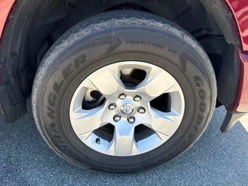 Used 2024 RAM 1500 Big Horn RWD image 10