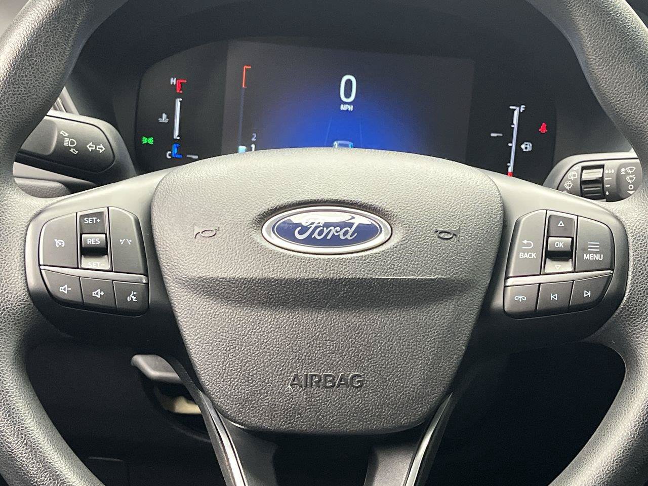 Used 2025 Ford Escape Active AWD/4WD image 13