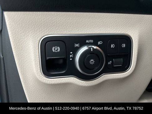 Certified 2022 Mercedes-Benz GLB 250 image 19