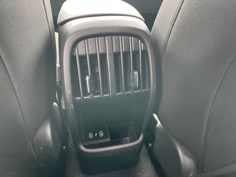 Used 2025 Hyundai Kona SEL image 23