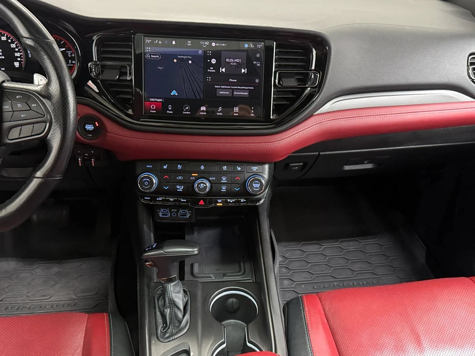 Used 2022 Dodge Durango R/T w/ Tow 'N Go Package AWD/4WD image 9