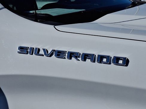 Used 2022 Chevrolet Silverado 1500 W/T w/ WT Convenience Package image 4