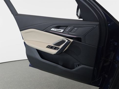 Used 2025 BMW X1 xDrive28i image 28