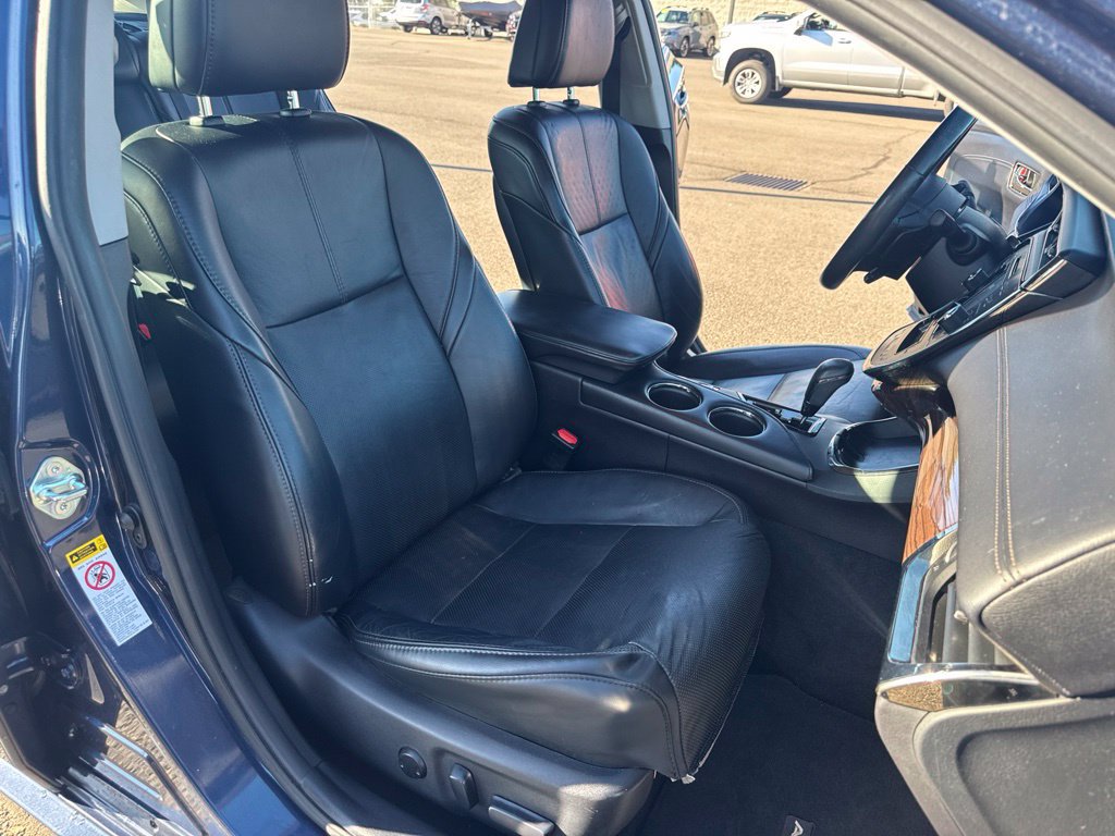 Used 2015 Toyota Avalon Limited FWD image 13
