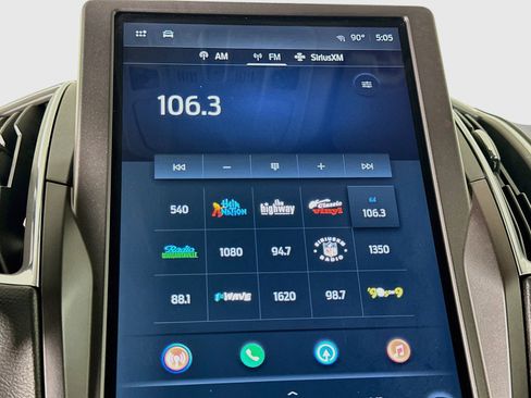 Used 2021 Ford Edge Titanium w/ Equipment Group 301A AWD/4WD image 21