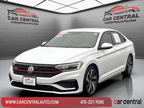 Used 2019 Volkswagen Jetta GLI FWD image 1