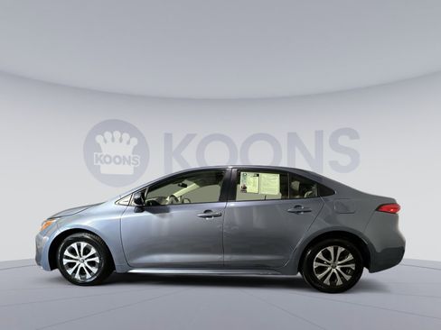 Used 2022 Toyota Corolla LE FWD image 7
