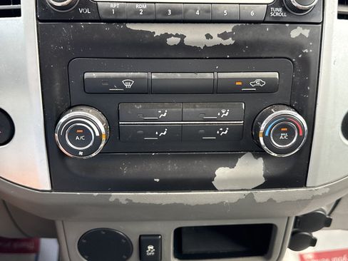 Used 2016 Nissan Frontier SV RWD image 21
