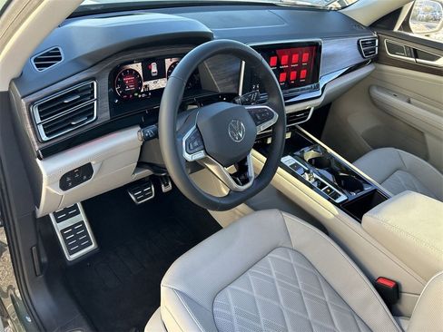 New 2026 Volkswagen Atlas SEL Premium R-Line image 14