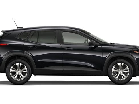 New 2026 Chevrolet Trax LS FWD image 3
