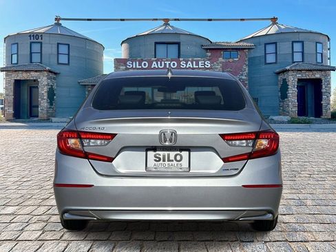 Used 2019 Honda Accord EX image 4