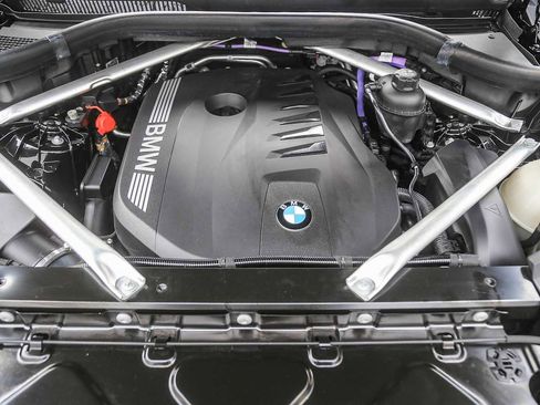 Certified 2024 BMW X5 sDrive40i w/ M Sport Package image 23