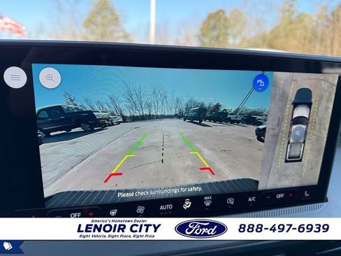 New 2026 Ford Maverick Lobo image 24