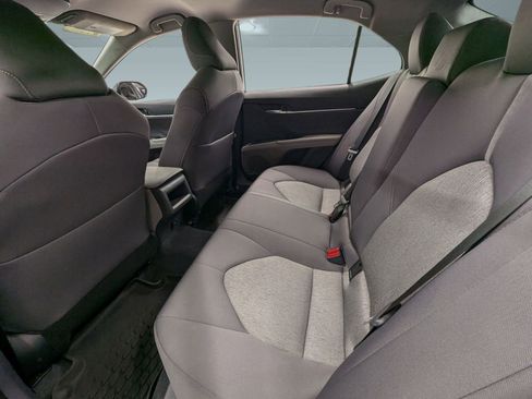 Used 2023 Toyota Camry LE image 19