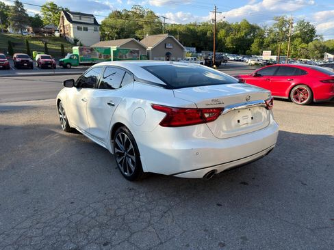 Used 2016 Nissan Maxima SR FWD image 7