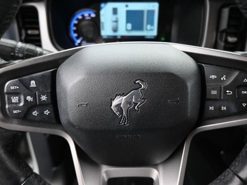 Certified 2022 Ford Bronco Outer Banks image 11