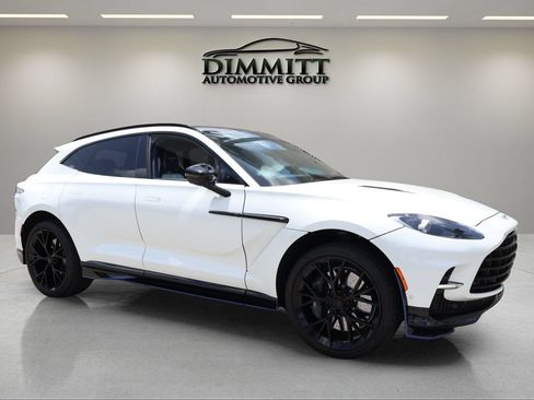 Used 2025 Aston Martin DBX 707 AWD/4WD image 7