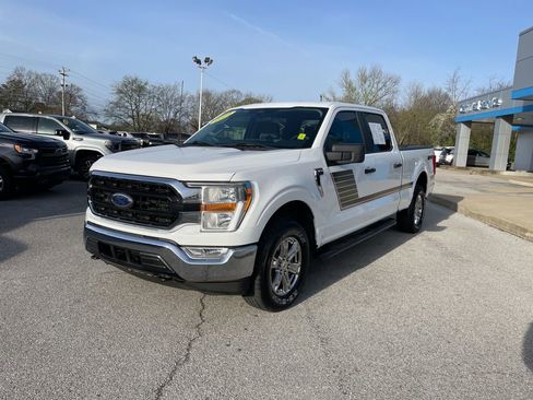 Used 2022 Ford F150 XLT image 3