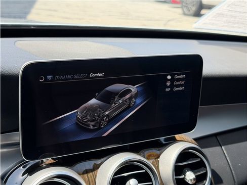 Used 2019 Mercedes-Benz C 300 Sedan image 54