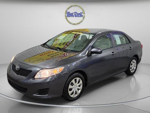 Used 2009 Toyota Corolla LE image 2