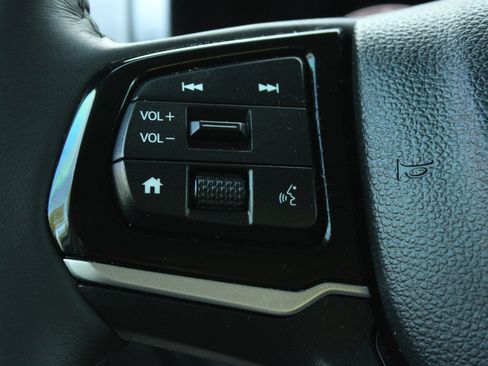 Used 2025 Honda Odyssey Touring image 36