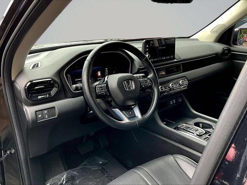 Used 2024 Honda Pilot Elite image 19