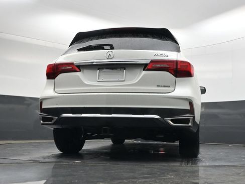 Used 2017 Acura MDX SH-AWD image 37