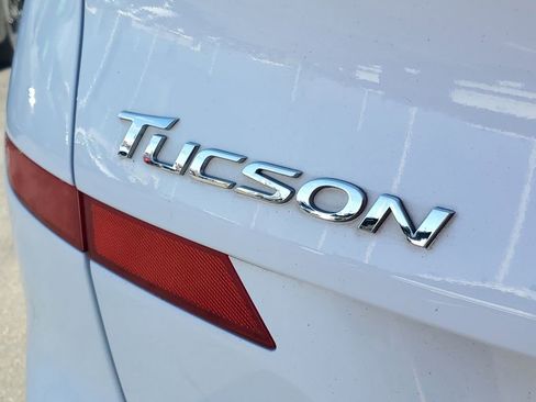 Used 2020 Hyundai Tucson SE image 8
