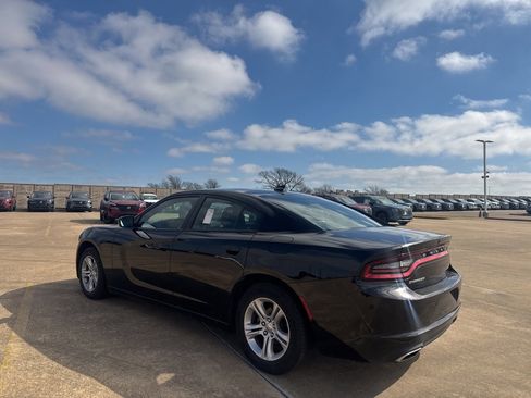 Used 2023 Dodge Charger SXT image 15