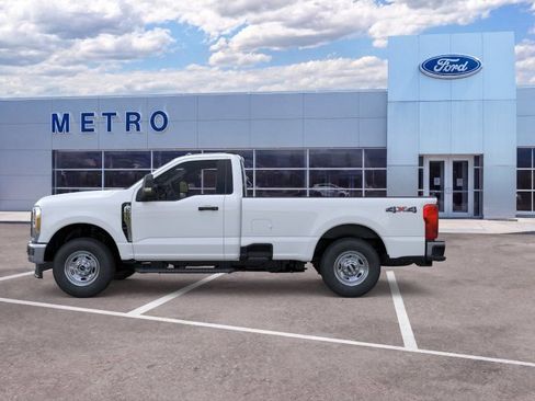 New 2026 Ford F250 XL w/ XL Chrome Package AWD/4WD image 4