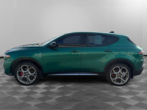 Used 2024 Alfa Romeo Tonale Ti image 4