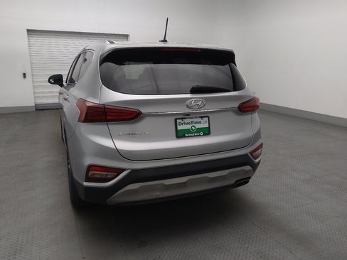 Used 2020 Hyundai Santa Fe SE image 6