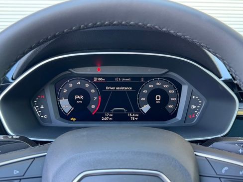 New 2025 Audi Q3 2.0T Premium image 28