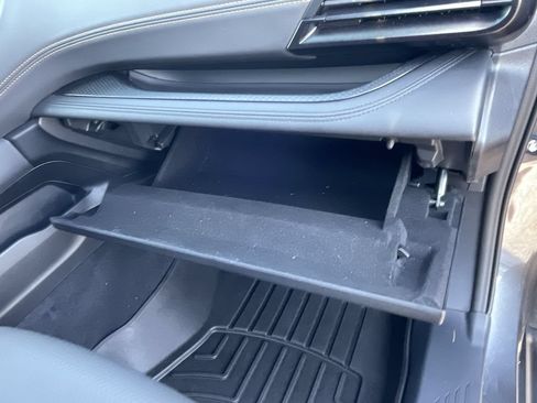 Certified 2025 Subaru Outback Wilderness AWD/4WD image 38
