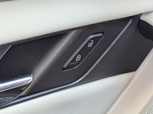 Used 2024 MAZDA CX-90 3.3 Turbo S w/ Premium Package image 23