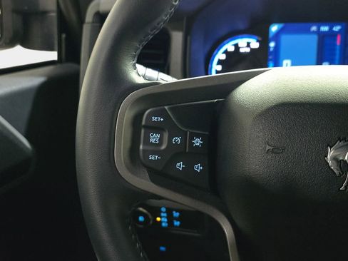 Used 2024 Ford Bronco Black Diamond AWD/4WD image 18